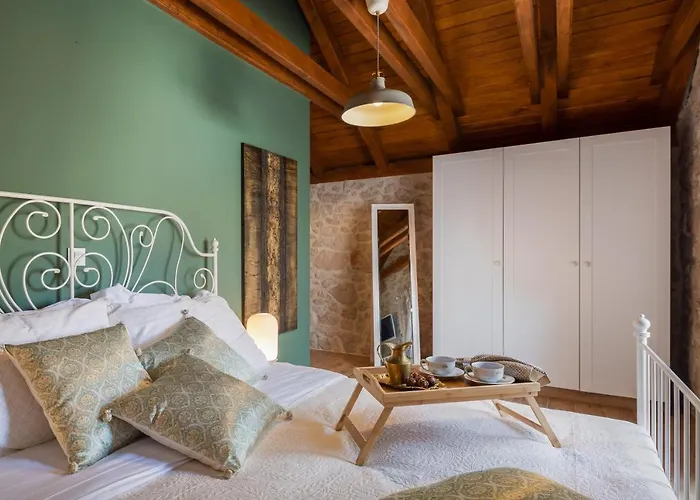 Kameni Dvori * スベティ・フィリップ・イ・ヤコブ