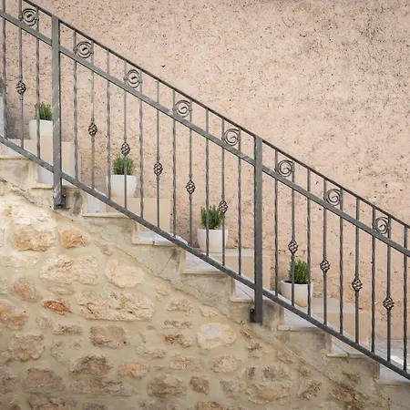 Kameni Dvori Βίλα Sveti Filip i Jakov