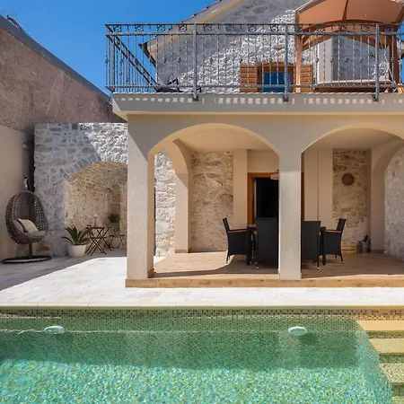 Villa Kameni Dvori