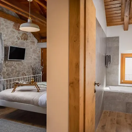 Kameni Dvori * Sveti Filip i Jakov