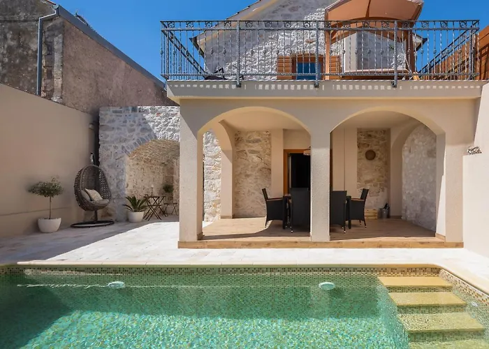 Villa Kameni Dvori